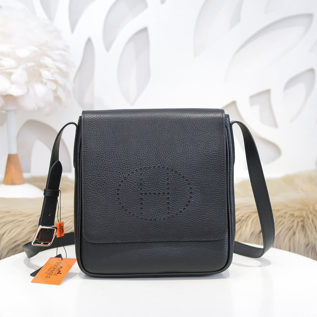HERM Sling Bag