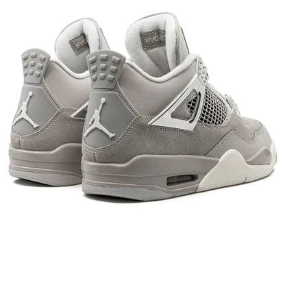 Air Jordan 4 'Frozen Moments'