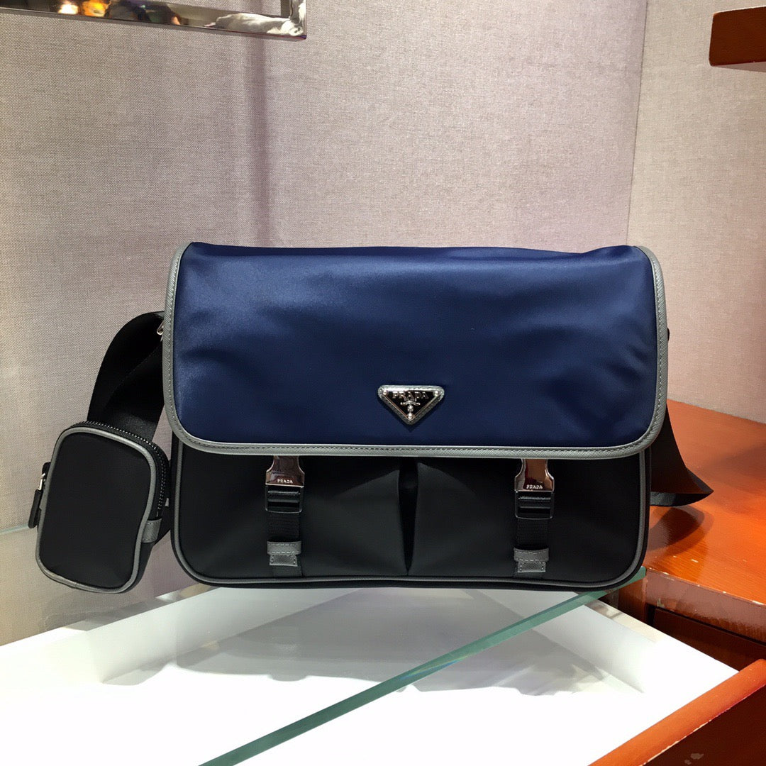 PRA Messenger Bag