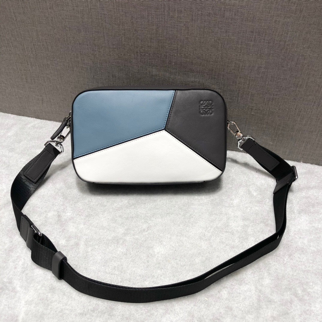 LO Messenger Bag