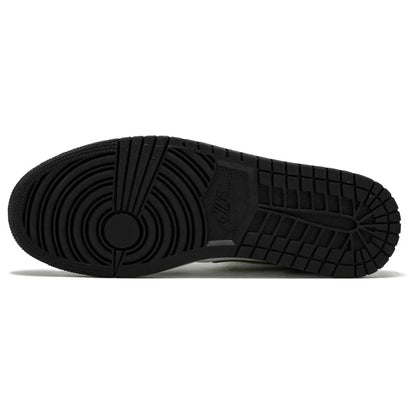Air Jordan 1 Mid 'Patent Black White Gold'